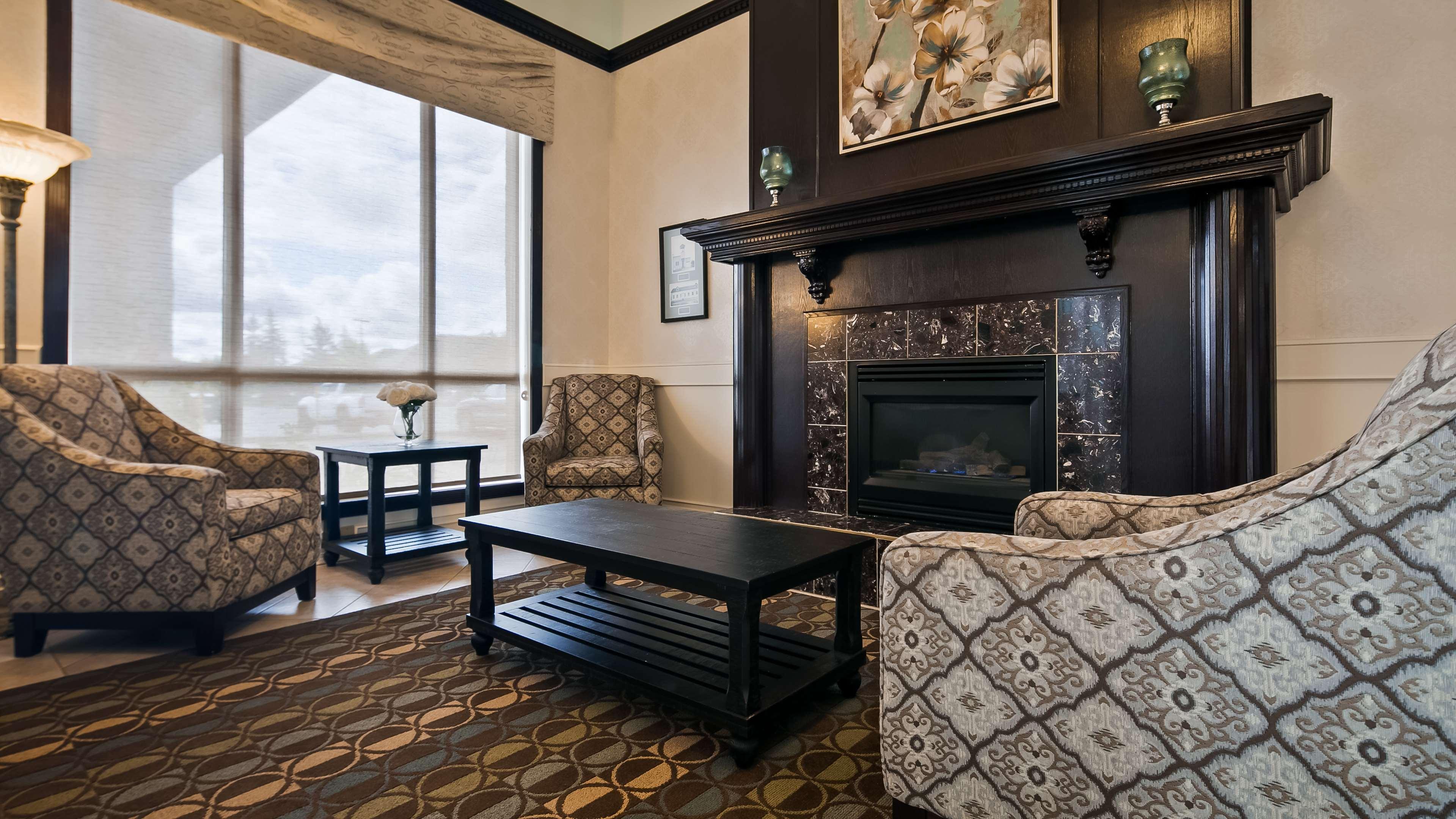Best Western High Road Inn Эдсон Экстерьер фото