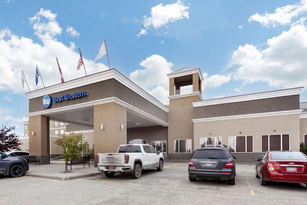 Best Western High Road Inn Эдсон Экстерьер фото