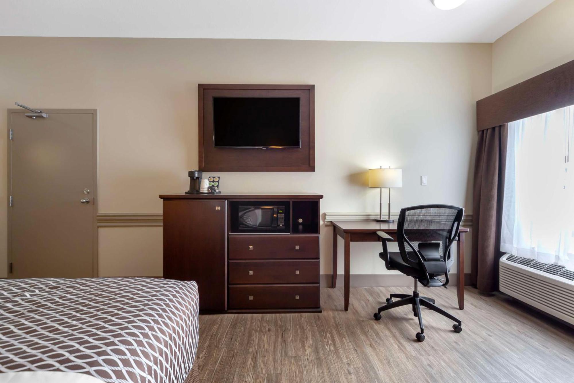 Best Western High Road Inn Эдсон Экстерьер фото