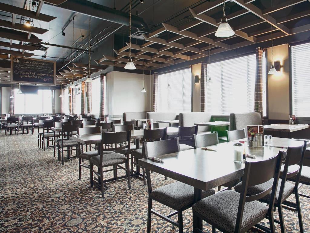 Best Western High Road Inn Эдсон Экстерьер фото